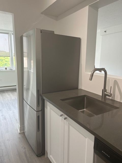 5530 Artillery Place, Halifax, Nova Scotia, Canada, ,2 BathroomsBathrooms,Condo,For Rent,Artillery Place,1131